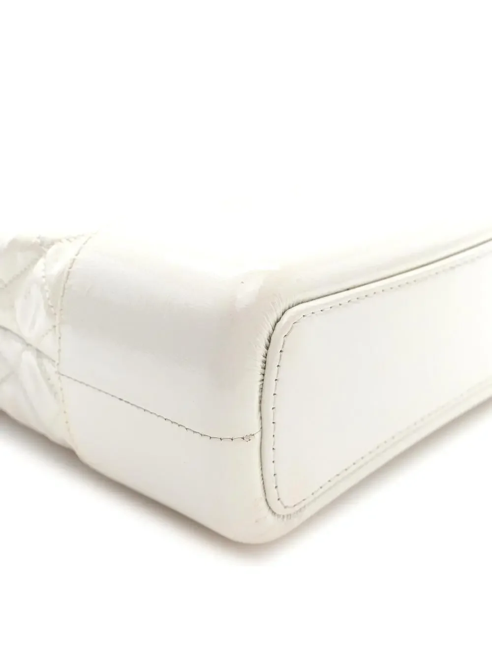 Chanel Patent Goatskin Quilted Medium #342109C17B